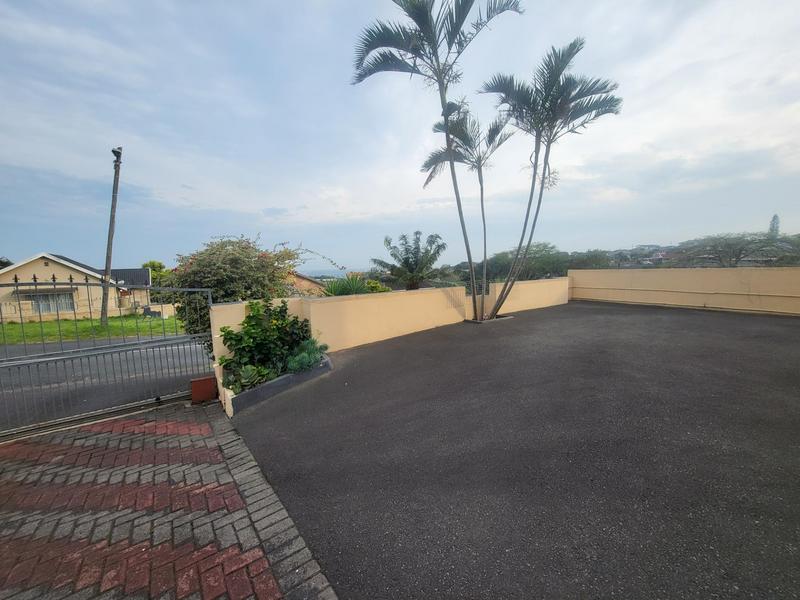 4 Bedroom Property for Sale in Dawncrest KwaZulu-Natal