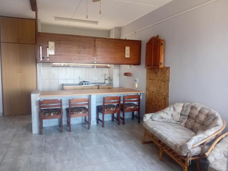 1 Bedroom Property for Sale in Umtentweni KwaZulu-Natal
