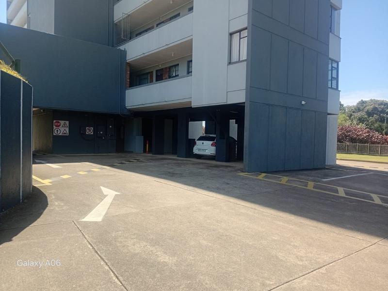 1 Bedroom Property for Sale in Umtentweni KwaZulu-Natal