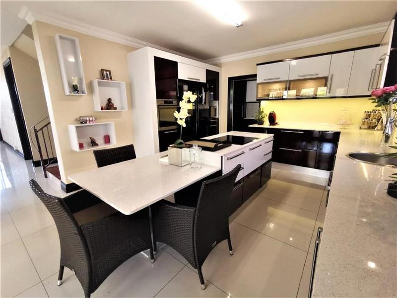 4 Bedroom Property for Sale in Izinga Estate KwaZulu-Natal