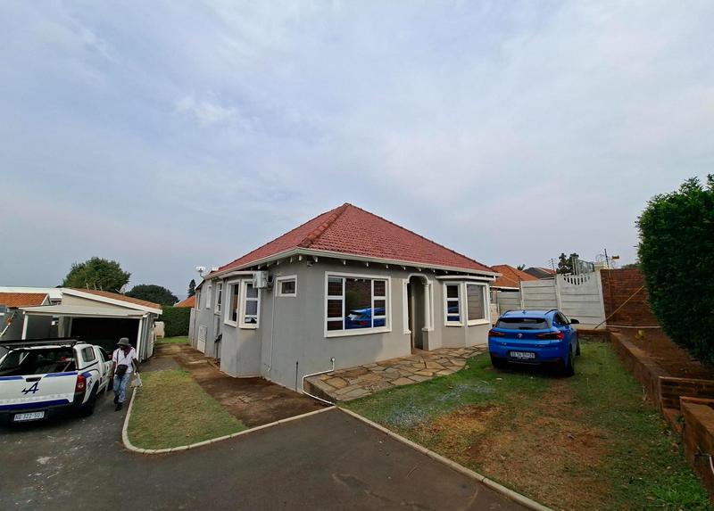 1 Bedroom Property for Sale in Glenwood KwaZulu-Natal