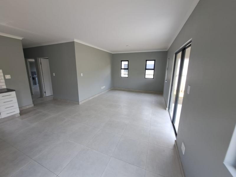 To Let 3 Bedroom Property for Rent in Shakaskraal KwaZulu-Natal