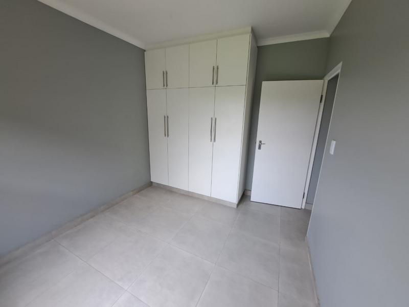 To Let 3 Bedroom Property for Rent in Shakaskraal KwaZulu-Natal