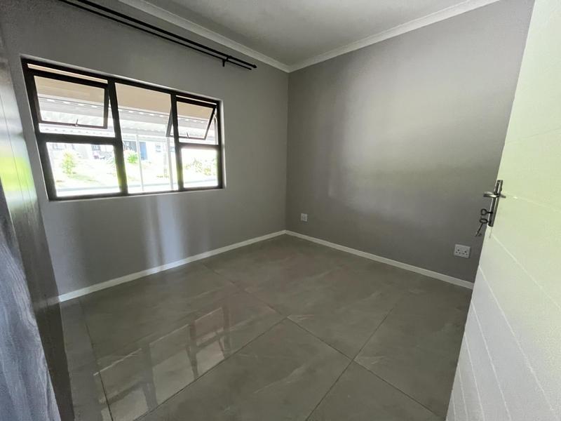 To Let 2 Bedroom Property for Rent in Umtentweni KwaZulu-Natal