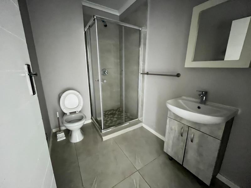 To Let 2 Bedroom Property for Rent in Umtentweni KwaZulu-Natal
