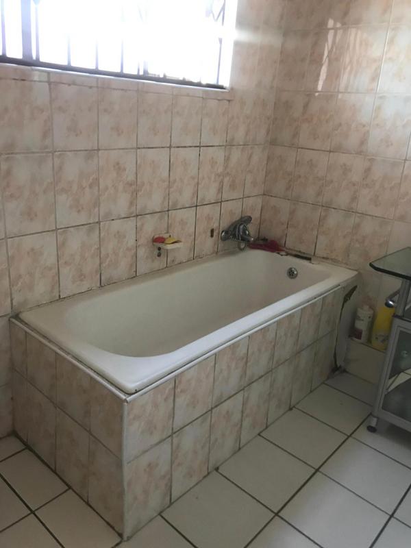 4 Bedroom Property for Sale in Newtown A KwaZulu-Natal