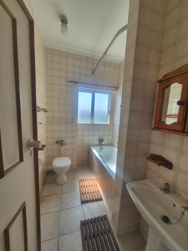 To Let 3 Bedroom Property for Rent in Durban North KwaZulu-Natal