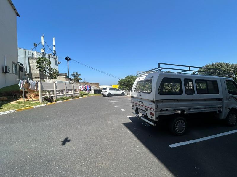 To Let 2 Bedroom Property for Rent in Uvongo KwaZulu-Natal