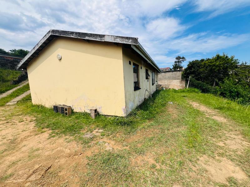 3 Bedroom Property for Sale in Umlazi KwaZulu-Natal