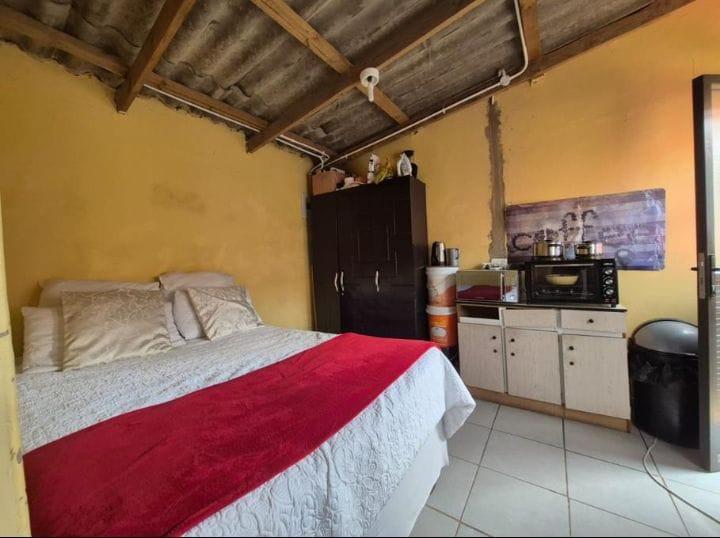 5 Bedroom Property for Sale in Umlazi D KwaZulu-Natal