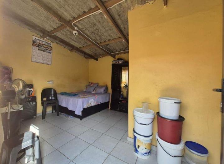 5 Bedroom Property for Sale in Umlazi D KwaZulu-Natal