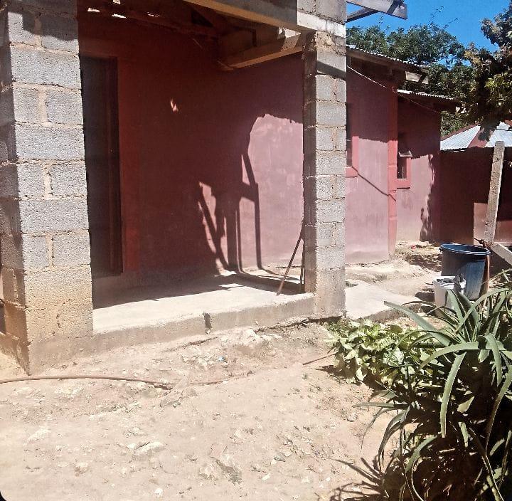 2 Bedroom Property for Sale in Umlazi R KwaZulu-Natal