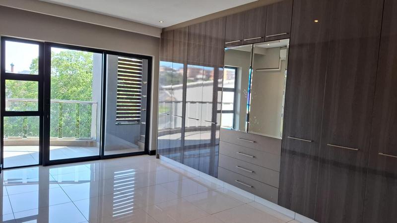 To Let 3 Bedroom Property for Rent in Overport KwaZulu-Natal