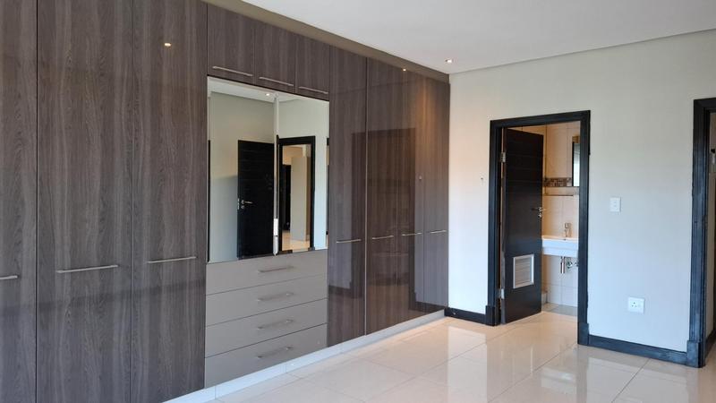 To Let 3 Bedroom Property for Rent in Overport KwaZulu-Natal