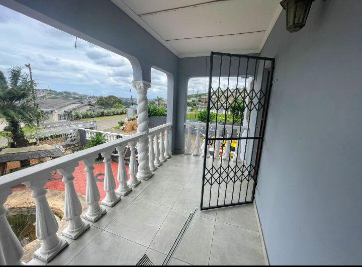 To Let 2 Bedroom Property for Rent in Avoca KwaZulu-Natal