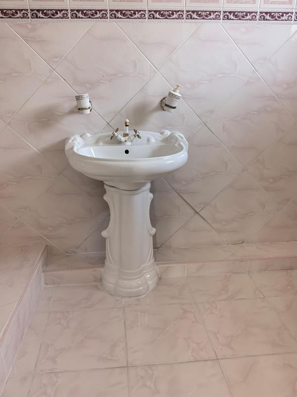 To Let 2 Bedroom Property for Rent in Avoca KwaZulu-Natal