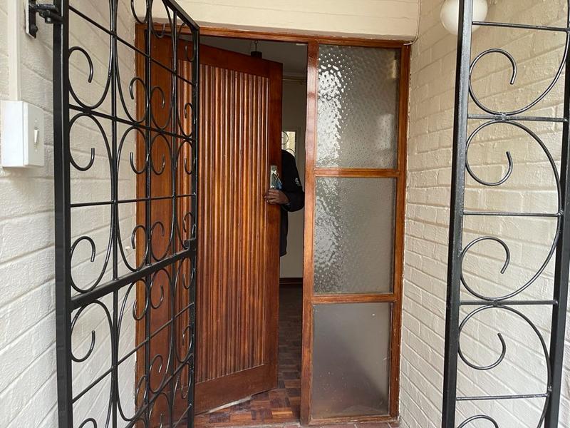 4 Bedroom Property for Sale in Westridge KwaZulu-Natal