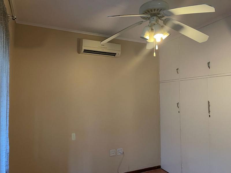 4 Bedroom Property for Sale in Westridge KwaZulu-Natal