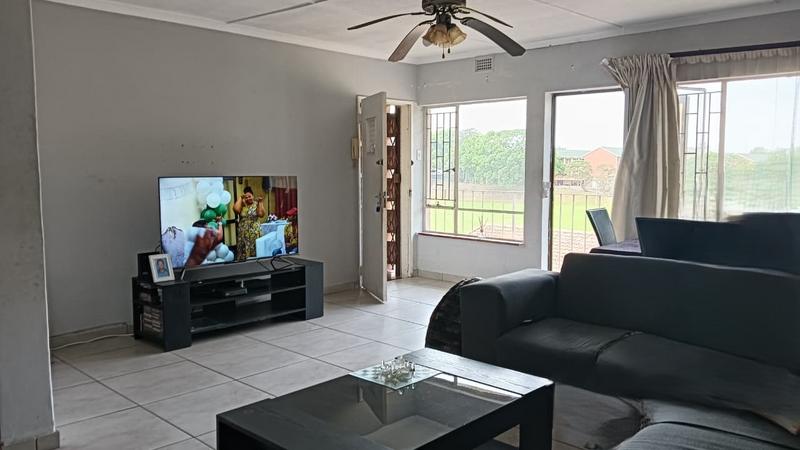 To Let 3 Bedroom Property for Rent in Pinetown KwaZulu-Natal