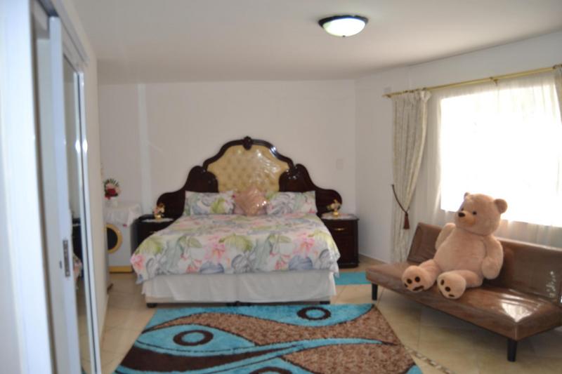 4 Bedroom Property for Sale in Southgate KwaZulu-Natal