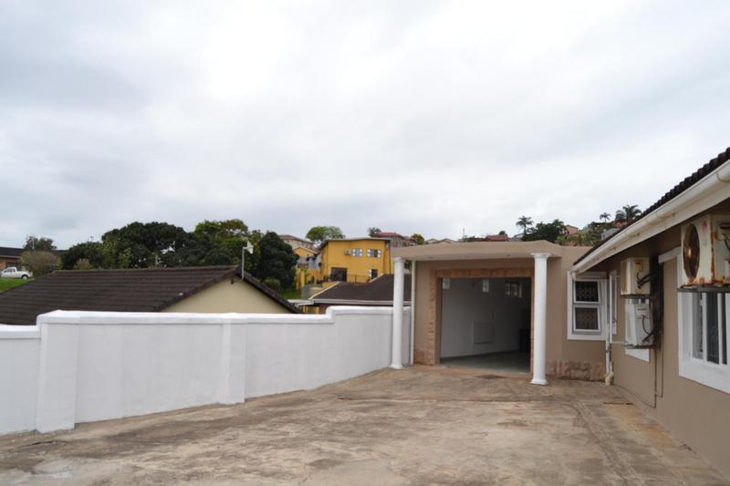 4 Bedroom Property for Sale in Southgate KwaZulu-Natal