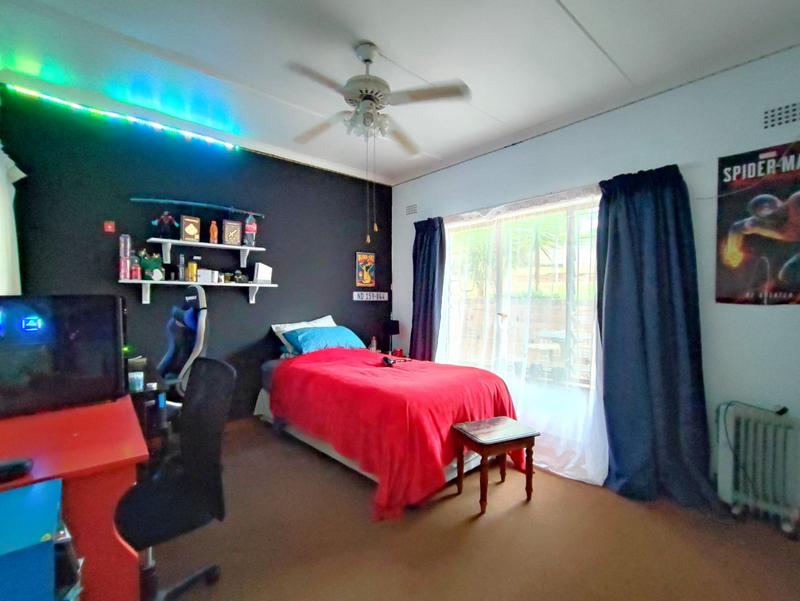 5 Bedroom Property for Sale in Hayfields KwaZulu-Natal