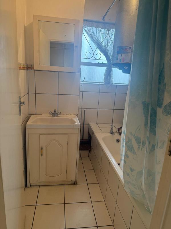 To Let 1 Bedroom Property for Rent in North Beach KwaZulu-Natal