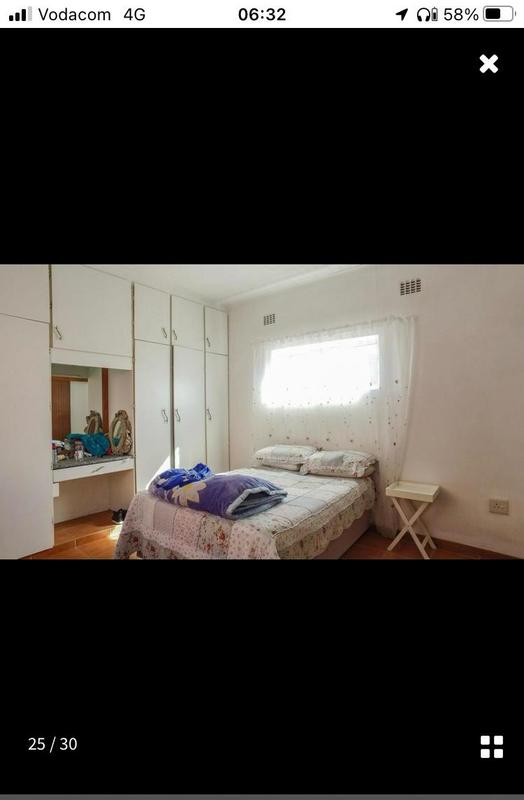 To Let 1 Bedroom Property for Rent in Sherwood KwaZulu-Natal