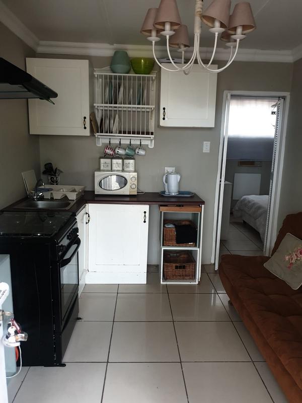 To Let 1 Bedroom Property for Rent in Durban North KwaZulu-Natal