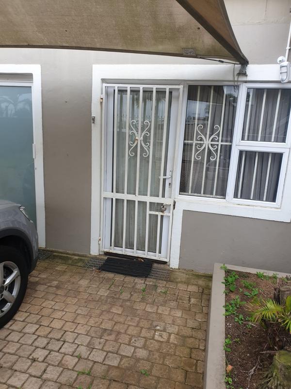 To Let 1 Bedroom Property for Rent in Durban North KwaZulu-Natal