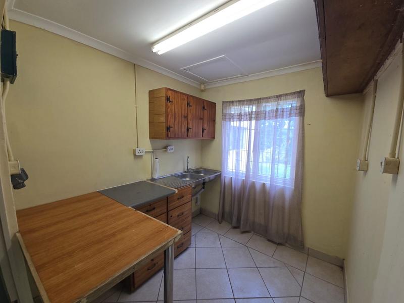 To Let 1 Bedroom Property for Rent in Mount Vernon KwaZulu-Natal