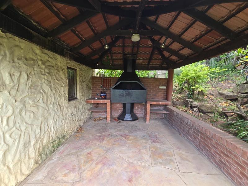 To Let 1 Bedroom Property for Rent in Mount Vernon KwaZulu-Natal