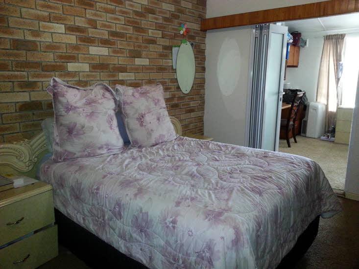 Commercial Property for Sale in Manors KwaZulu-Natal