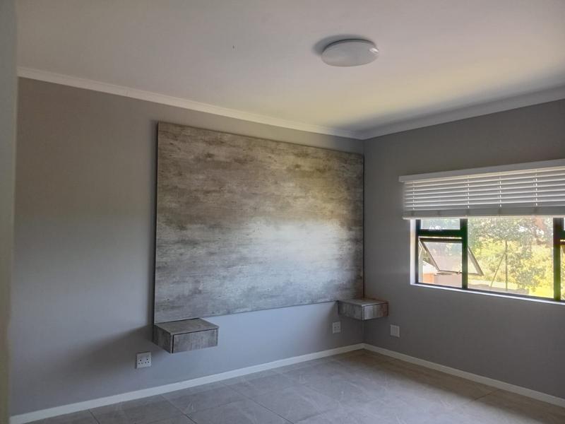 To Let 3 Bedroom Property for Rent in Umtentweni KwaZulu-Natal