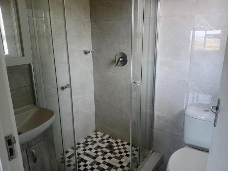 To Let 3 Bedroom Property for Rent in Umtentweni KwaZulu-Natal