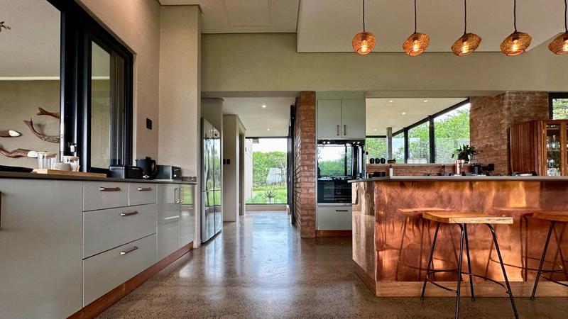 5 Bedroom Property for Sale in Albert Falls KwaZulu-Natal