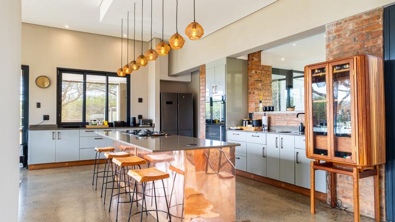 5 Bedroom Property for Sale in Albert Falls KwaZulu-Natal