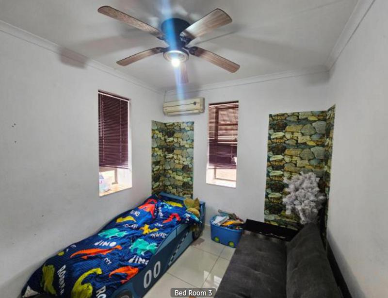 3 Bedroom Property for Sale in Woodhaven KwaZulu-Natal