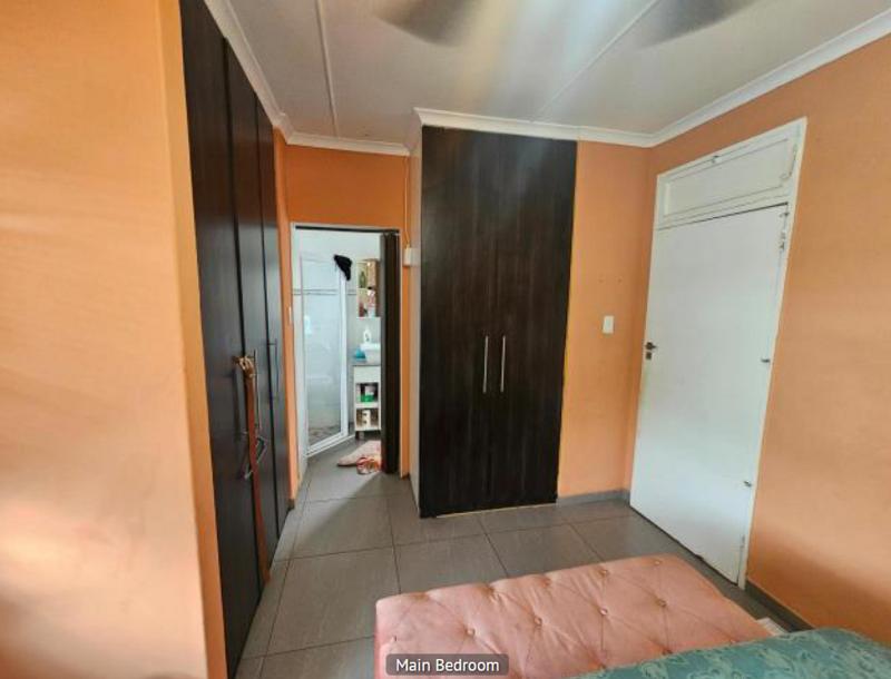 3 Bedroom Property for Sale in Woodhaven KwaZulu-Natal