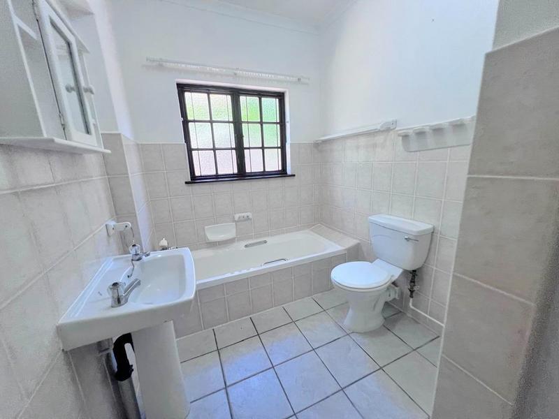 To Let 2 Bedroom Property for Rent in Beacon Rocks KwaZulu-Natal