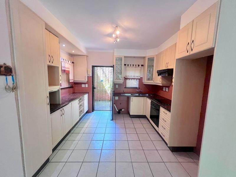 To Let 2 Bedroom Property for Rent in Beacon Rocks KwaZulu-Natal