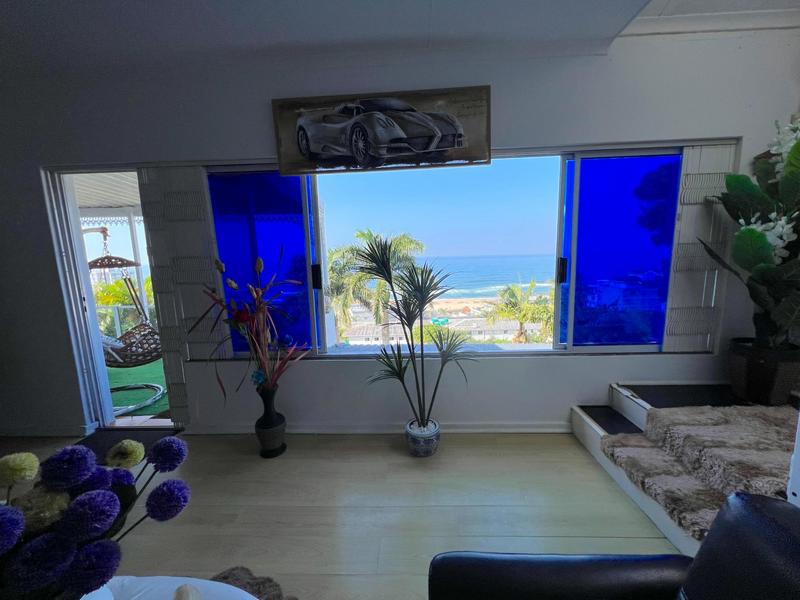 5 Bedroom Property for Sale in Margate KwaZulu-Natal