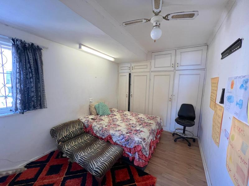 5 Bedroom Property for Sale in Margate KwaZulu-Natal