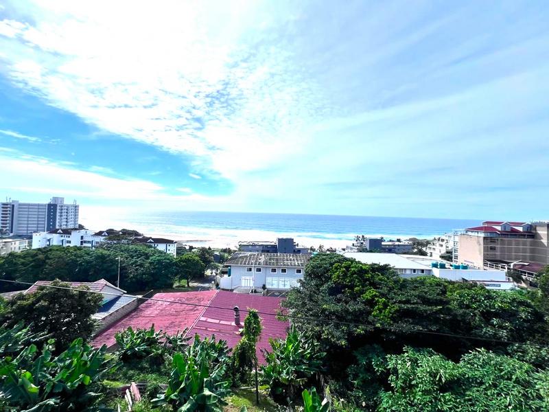 5 Bedroom Property for Sale in Margate KwaZulu-Natal