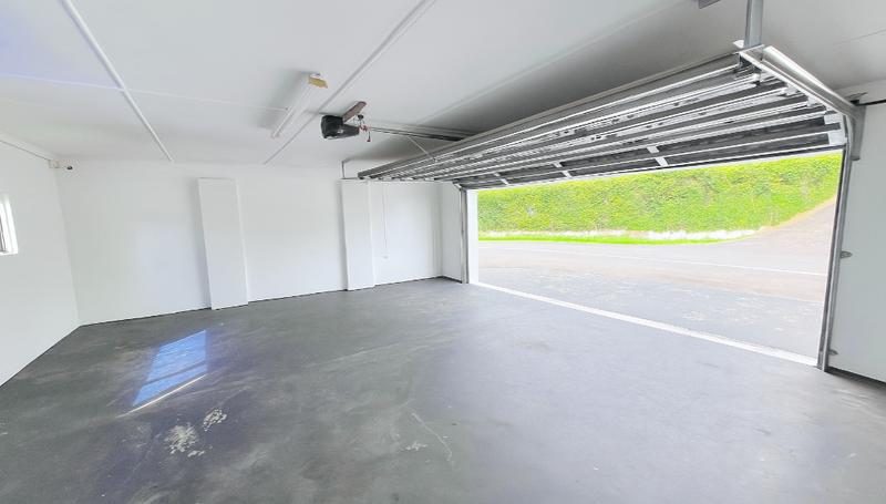 5 Bedroom Property for Sale in Margate KwaZulu-Natal