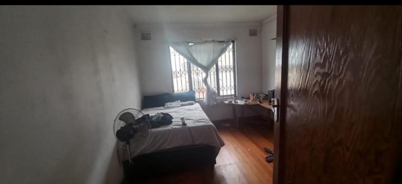 5 Bedroom Property for Sale in Umbilo KwaZulu-Natal