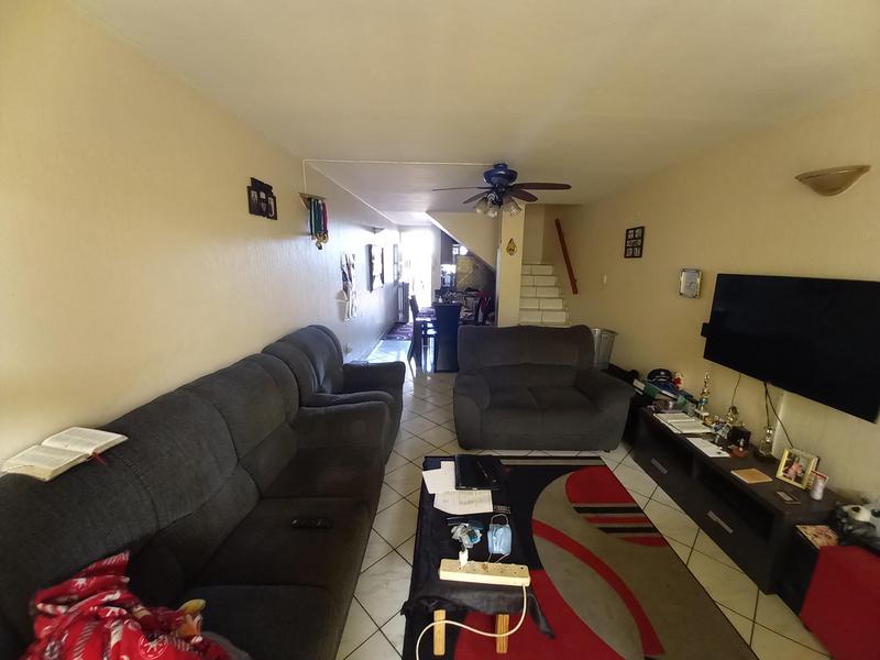 2 Bedroom Property for Sale in Mayville KwaZulu-Natal