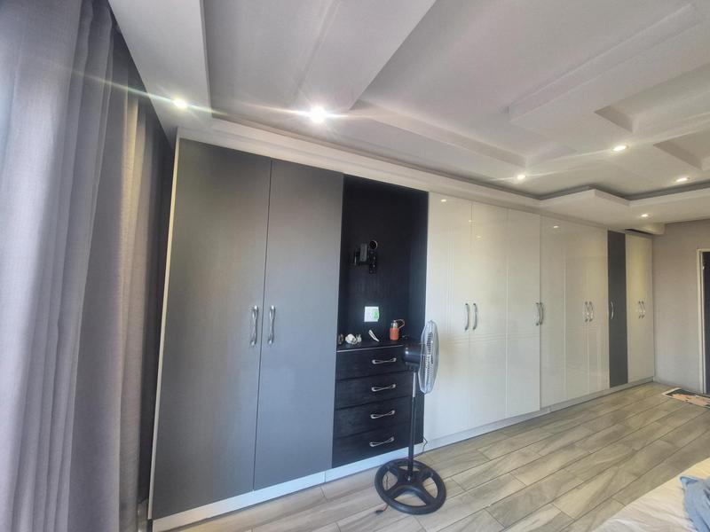 To Let 2 Bedroom Property for Rent in Durban North KwaZulu-Natal