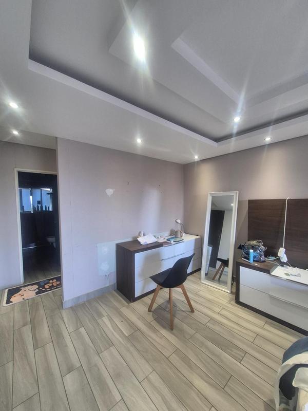 To Let 2 Bedroom Property for Rent in Durban North KwaZulu-Natal