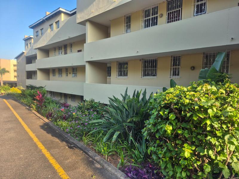 To Let 2 Bedroom Property for Rent in Durban North KwaZulu-Natal